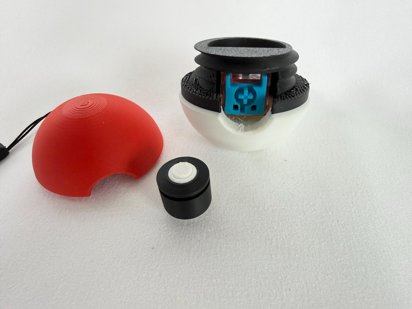 Clicker Fidget Stash Ball with Hidden Compartment